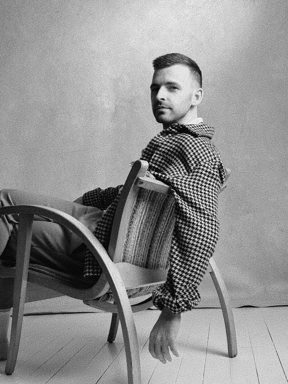Porträt von Daniel Knauer, Freelance UX/UI Designer in Berlin